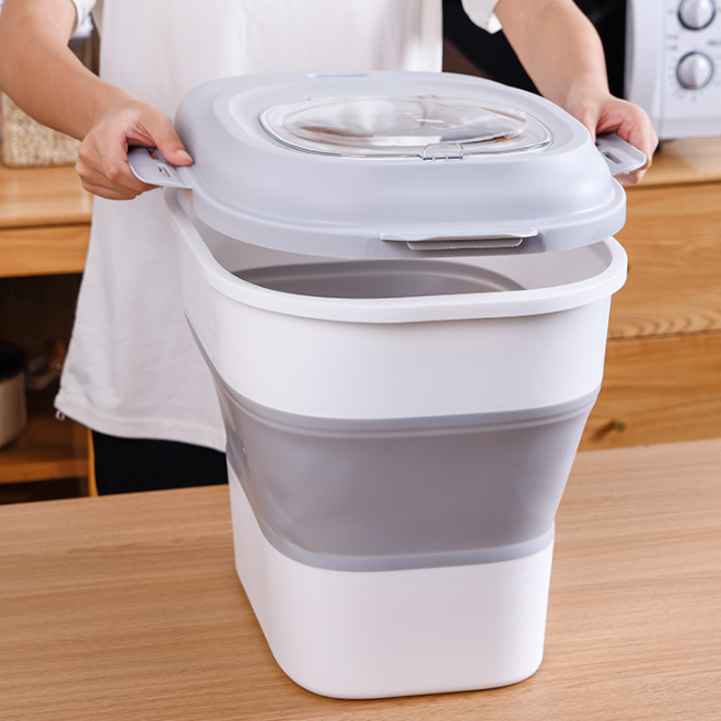 Airtight Collapsible Dog & Cat Food Storage Grey
