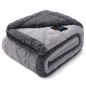 Reversible Sherpa Fleece Waterproof Pet Blanket Light Grey