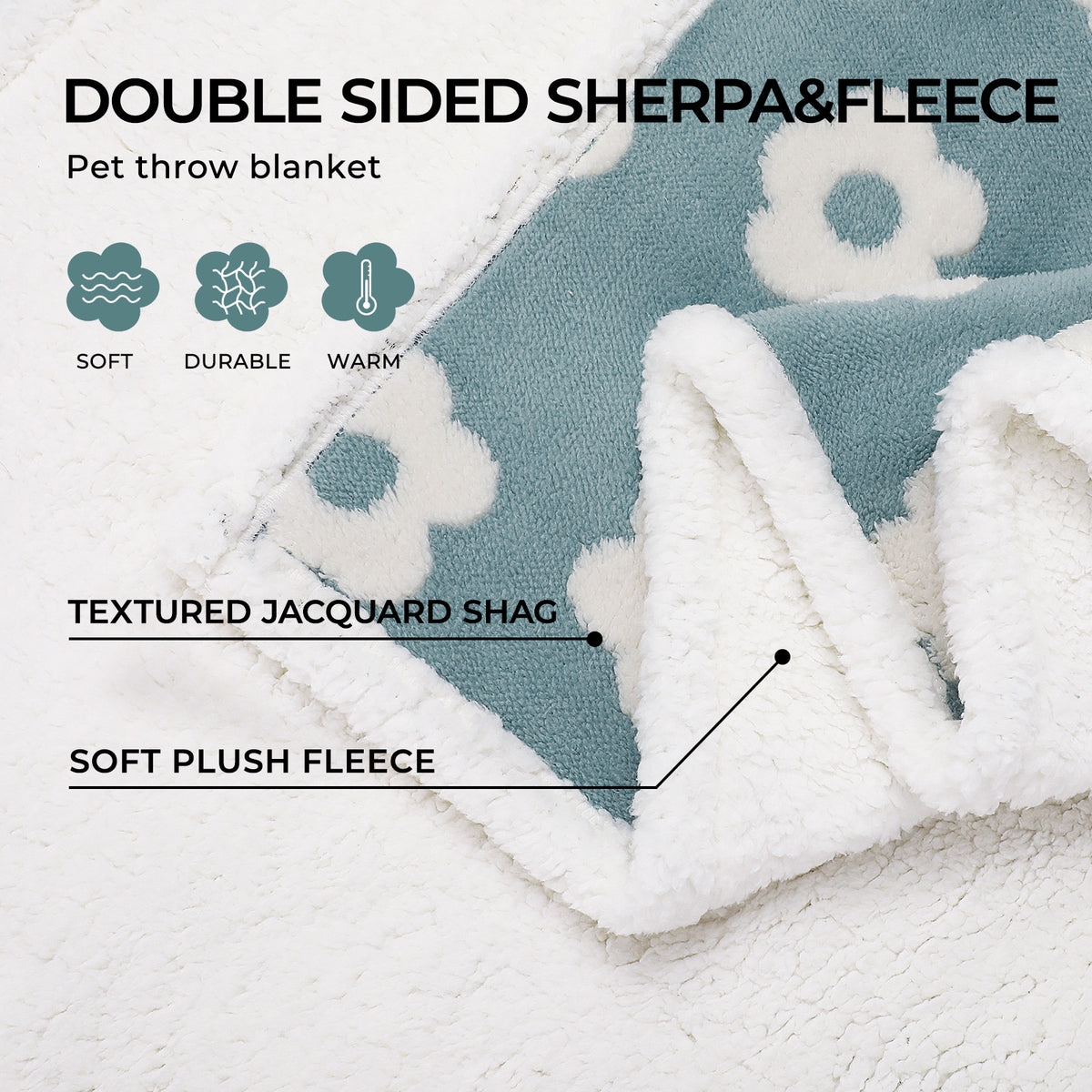 3D Textured Flower Print Waterproof Pet Blanket Blue
