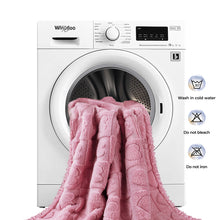Load image into Gallery viewer, Heart Jacquard Waterproof Pet Blanket Pink