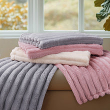 Load image into Gallery viewer, Washable Fleece Pet Blankets 1 Pack 3 for Dog | Cat Pink