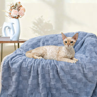 Reversible 3D Jacquard Soft Waterproof Pet Blanket for Large Dogs and Cats
